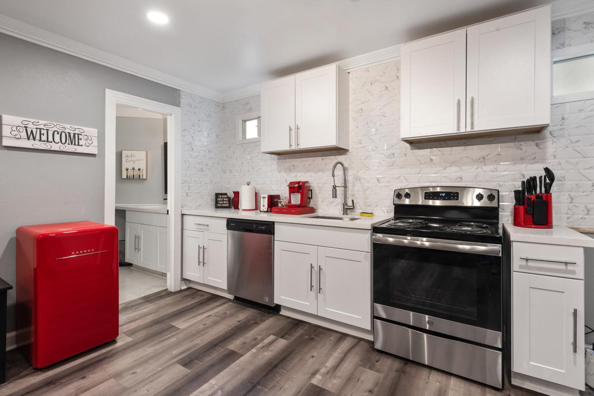 Urban Retreat 1Br With Free Park Apartment Houston Exterior photo